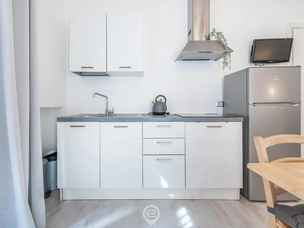 Garibaldi Central Apartment Cagliari 0*,
