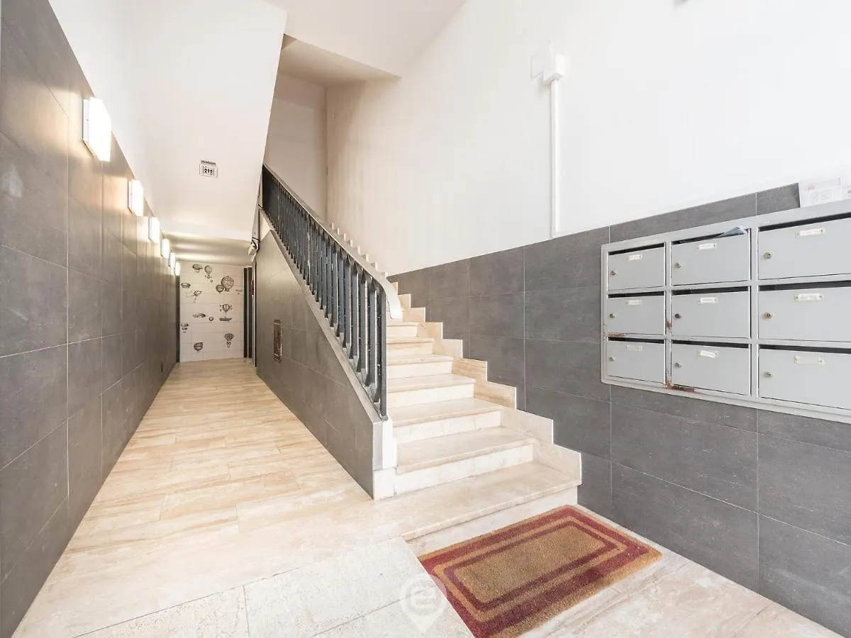 Garibaldi Central Apartment カリアリ