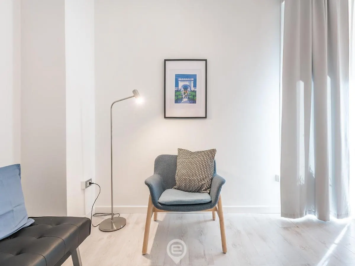 Garibaldi Central Apartment カリアリ